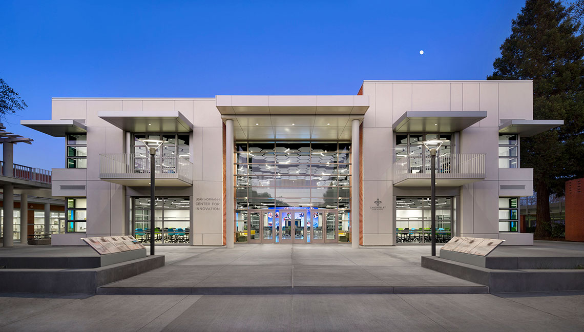 Carondelet High School - STEM Innovation Center