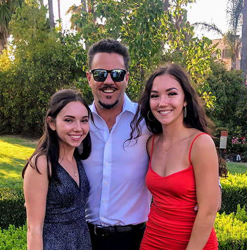 feat-builder-mike-morelli-both-daughters1 Featured Builder, Mike Morelli
